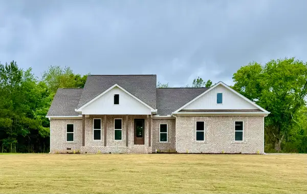 6768 Co Rd 200, Florence, AL 35633