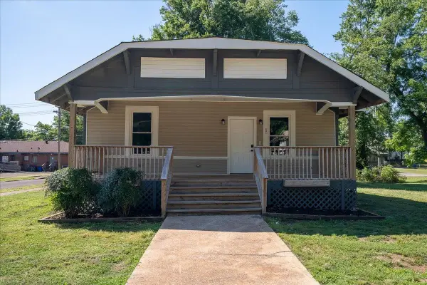 401 W Mobile St, Florence, AL 35630