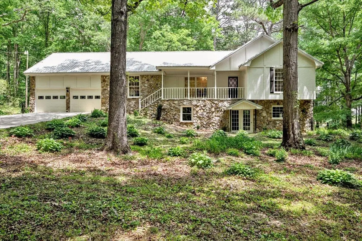 2755 Co Rd 1301, Vinemont, AL 35179 - #1