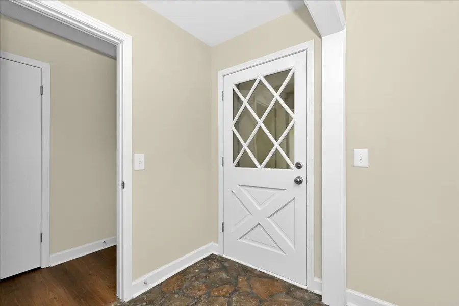 2755 Co Rd 1301, Vinemont, AL 35179 - #2