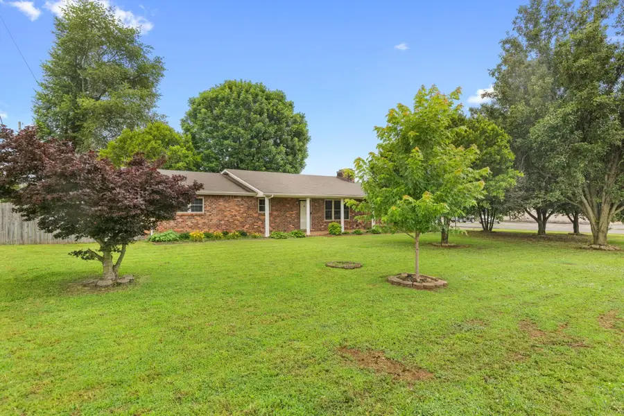 1603 Gusmus Ave, Muscle Shoals, AL 35661 - #2
