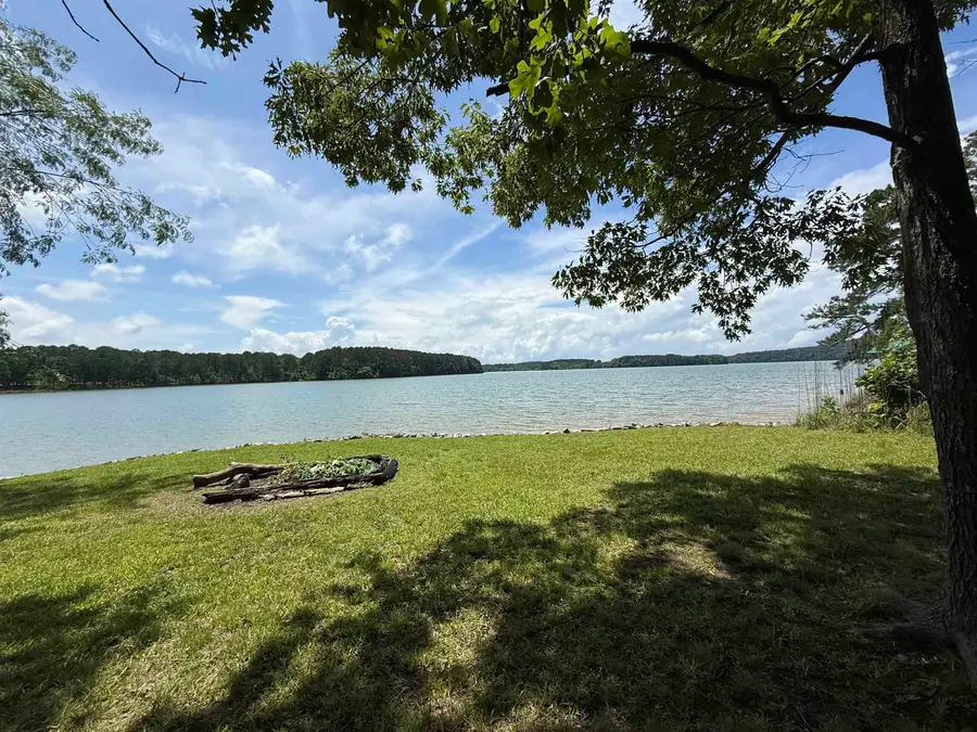 01 Lakefront Dr, Russellville, AL 35653 - #2