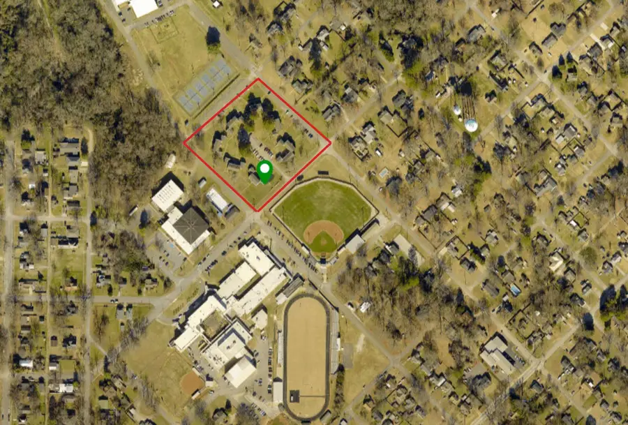 3001 E 19th Ave, Sheffield, AL 35660 - #2