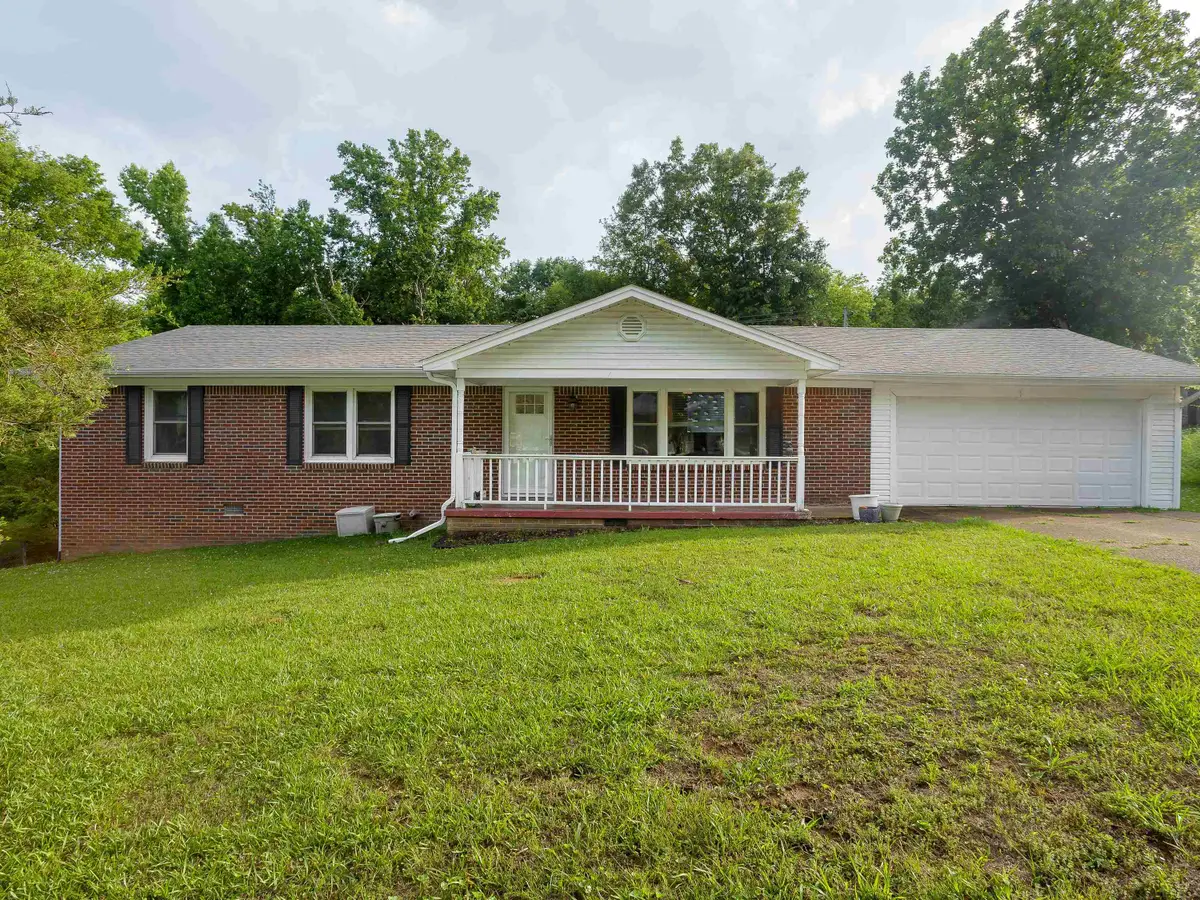 312 Rivermont Rd, Florence, AL 35634 - #1