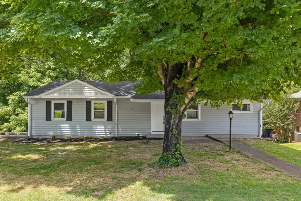 410 Calhoun Dr, Florence, AL 35630