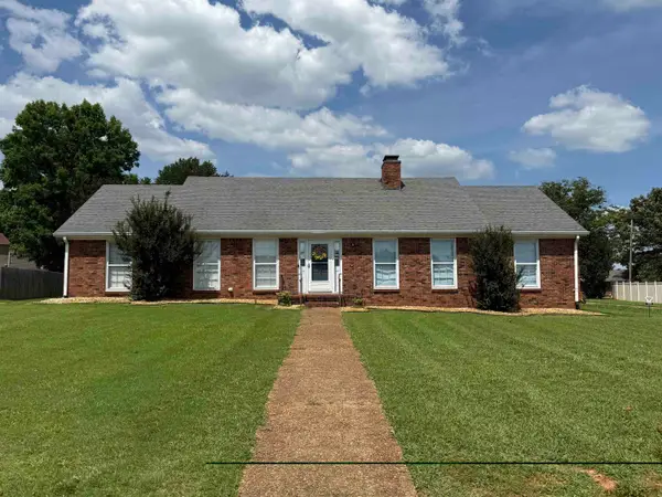 106 Lambeth St, Florence, AL 35633