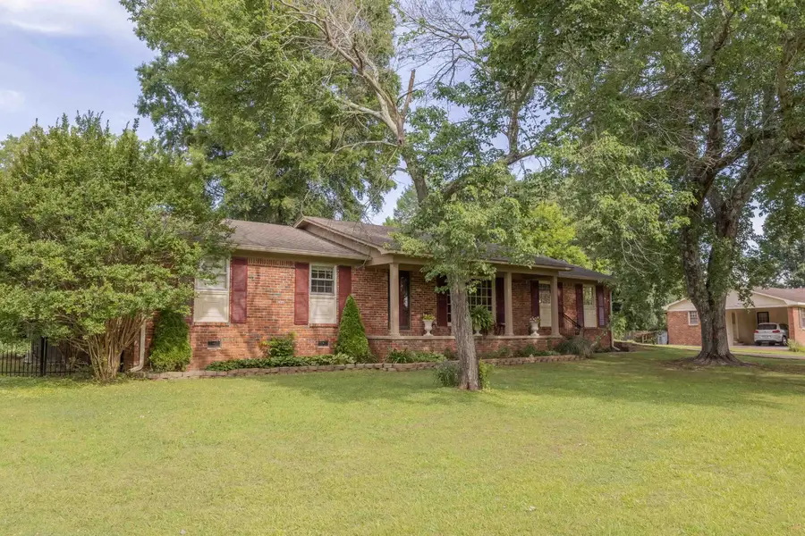 409 Mauldin Ave, Florence, AL 35634 - #3