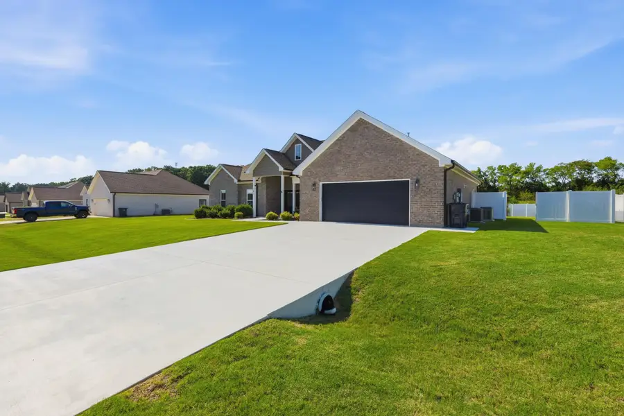 181 Spry Way, Killen, AL 35645 - #2