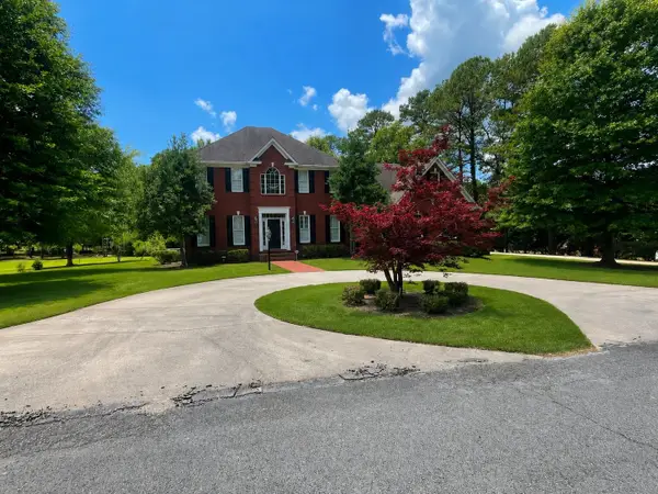 170 Rosedale Cir, Hamilton, AL 35570