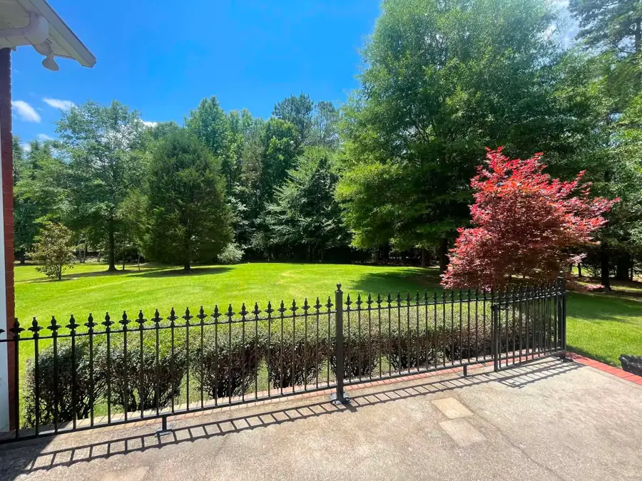 170 Rosedale Cir, Hamilton, AL 35570 - #3