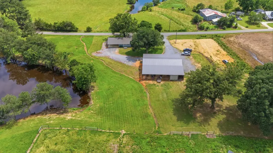 479 Red Hill Rd, Baileyton, AL 35019 - #3