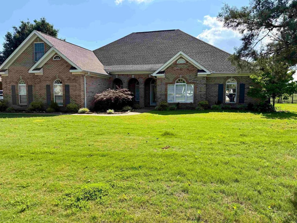 217 Cottonwood Run, Florence, AL 35634 - #1