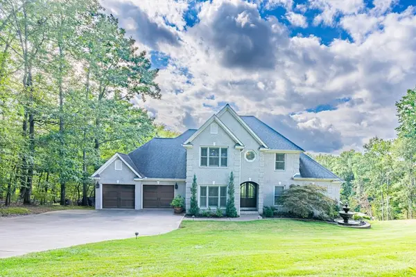 365 E Mill Stream Tl, Muscle Shoals, AL 35661