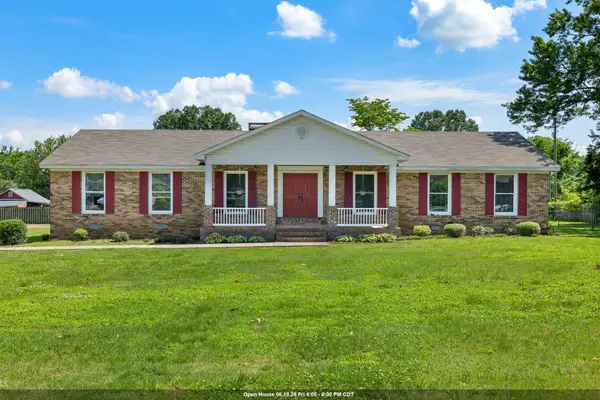 157 Holden St, Rogersville, AL 35652