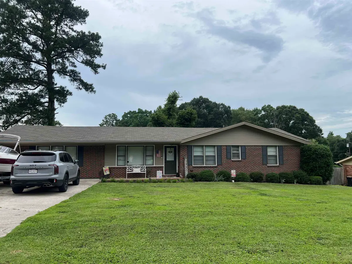 1403 Elm Dr, Cullman, AL 35055 - #1
