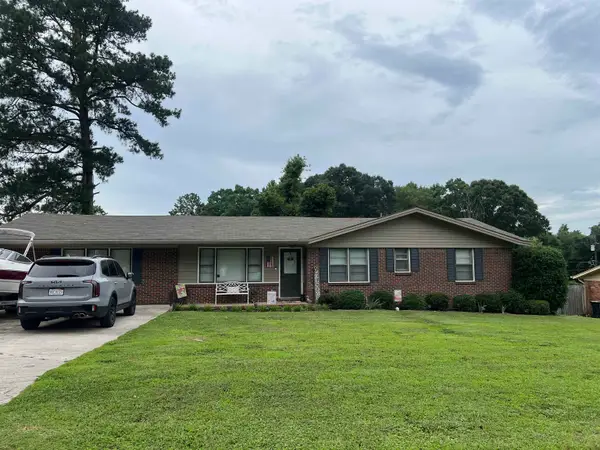 1403 Elm Dr, Cullman, AL 35055