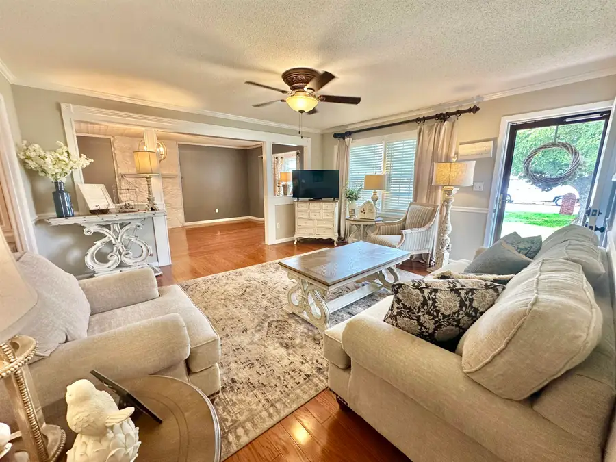 403 Union Ave, Muscle Shoals, AL 35661 - #3