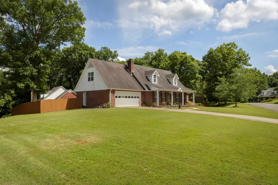 133 Whisperwood Tl, Florence, AL 35633 - #2