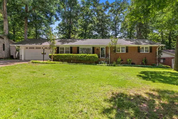 210 Shirley Dr, Florence, AL 35633