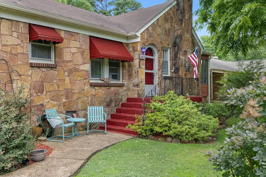 1911 N Wood Ave, Florence, AL 35630 - #3