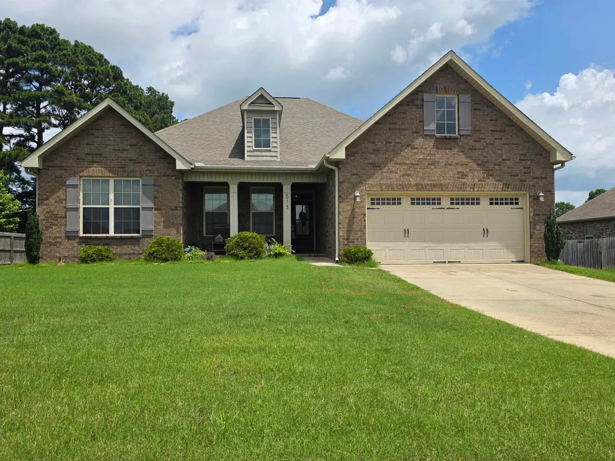 513 Fox Ridge Dr, Hartselle, AL 35640 - #1
