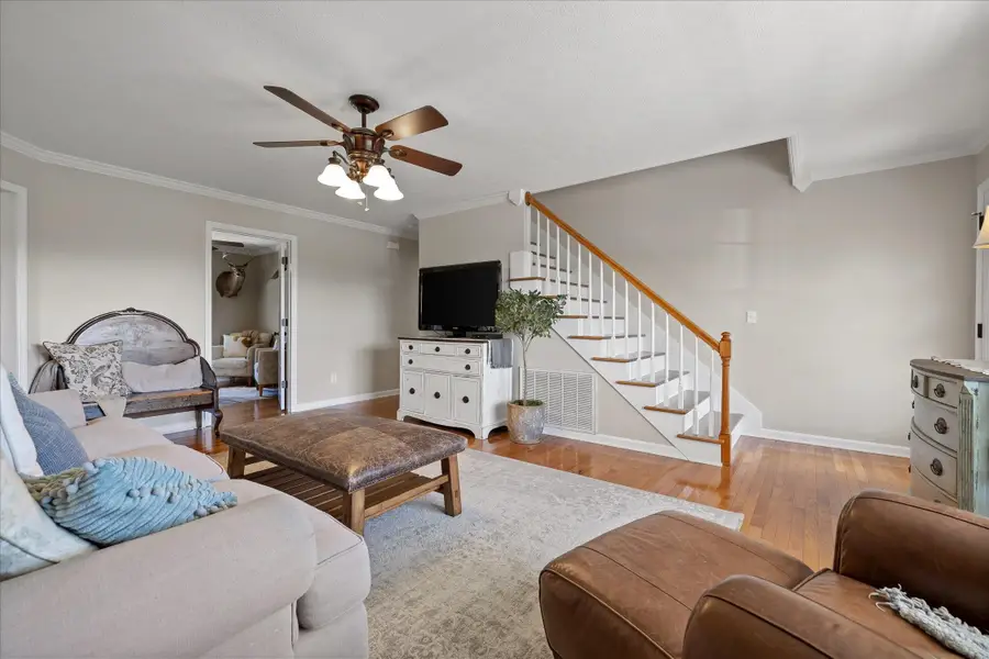123 Plainview Dr, Rogersville, AL 35652 - #3