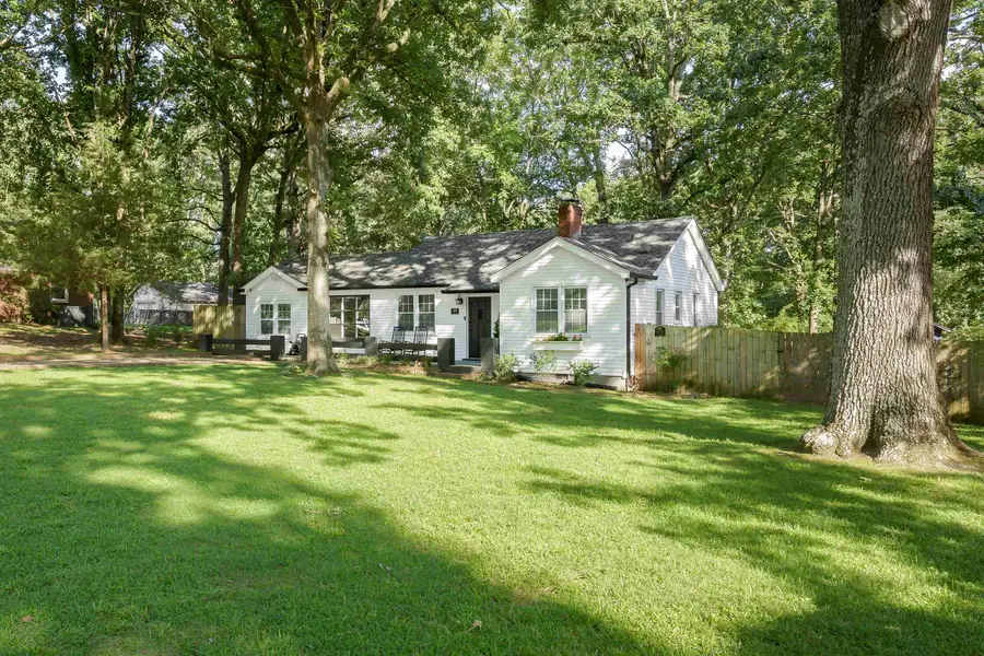 129 W Duncan Ave, Florence, AL 35630 - #2