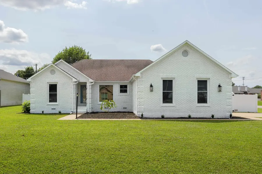 700 Edison Ave, Muscle Shoals, AL 35661 - #2