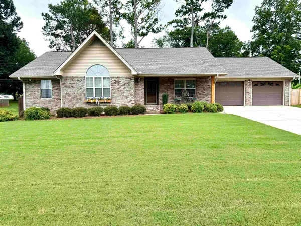 410 W Highland, Muscle Shoals, AL 35661