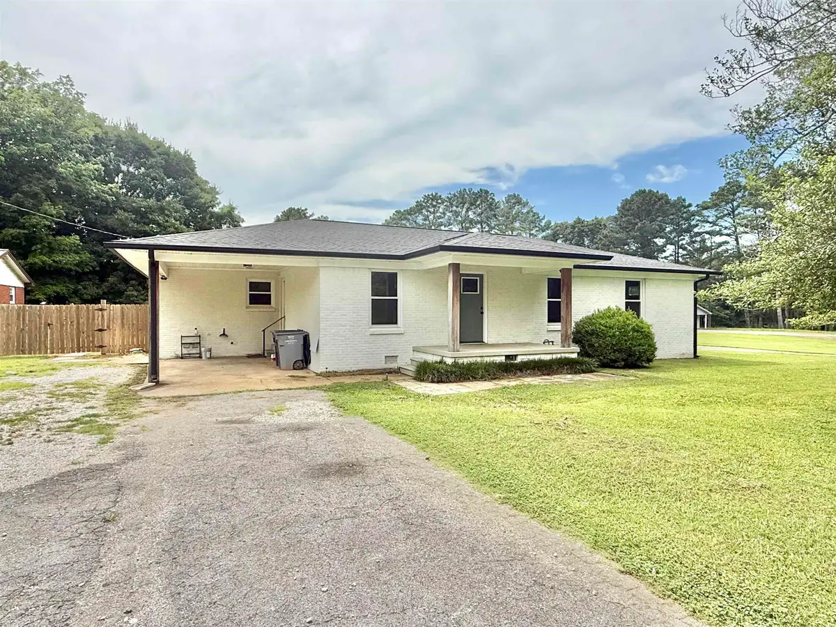 6371 Hwy 17, Florence, AL 35634 - #1