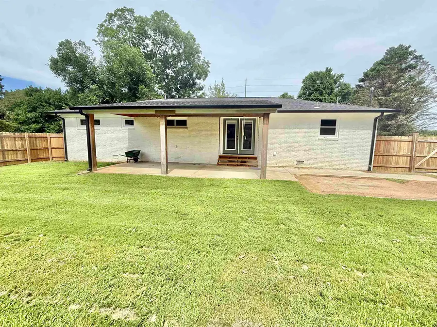 6371 Hwy 17, Florence, AL 35634 - #3