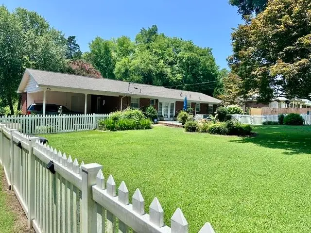 1810 Crestline Ave, Sheffield, AL 35660 - #2