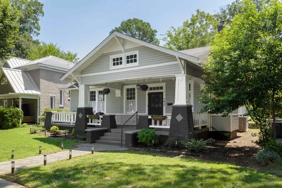 702 N Nashville Ave, Sheffield, AL 35660 - #2