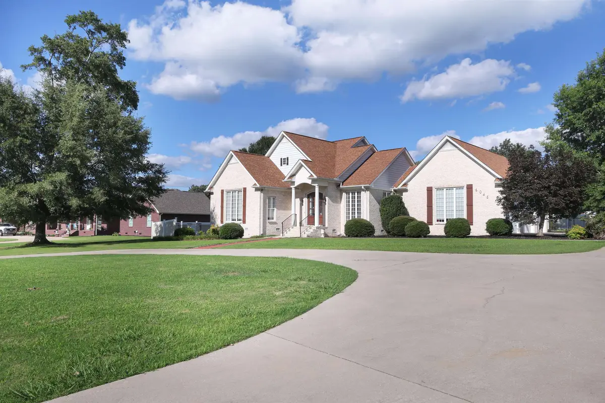 6048 Co Rd 33, Killen, AL 35645 - #1