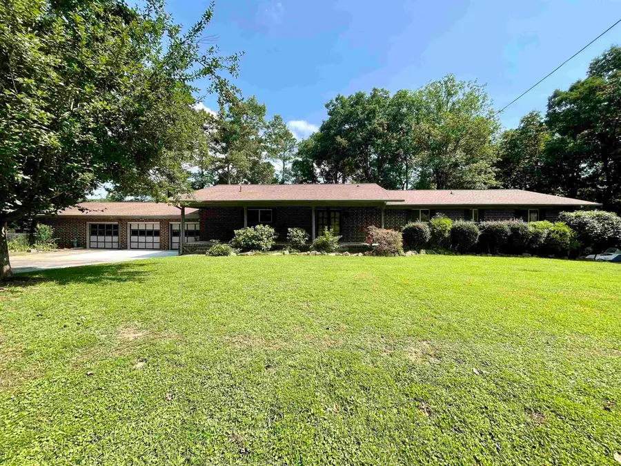 906 Scenic Dr, Cullman, AL 35055 - #2