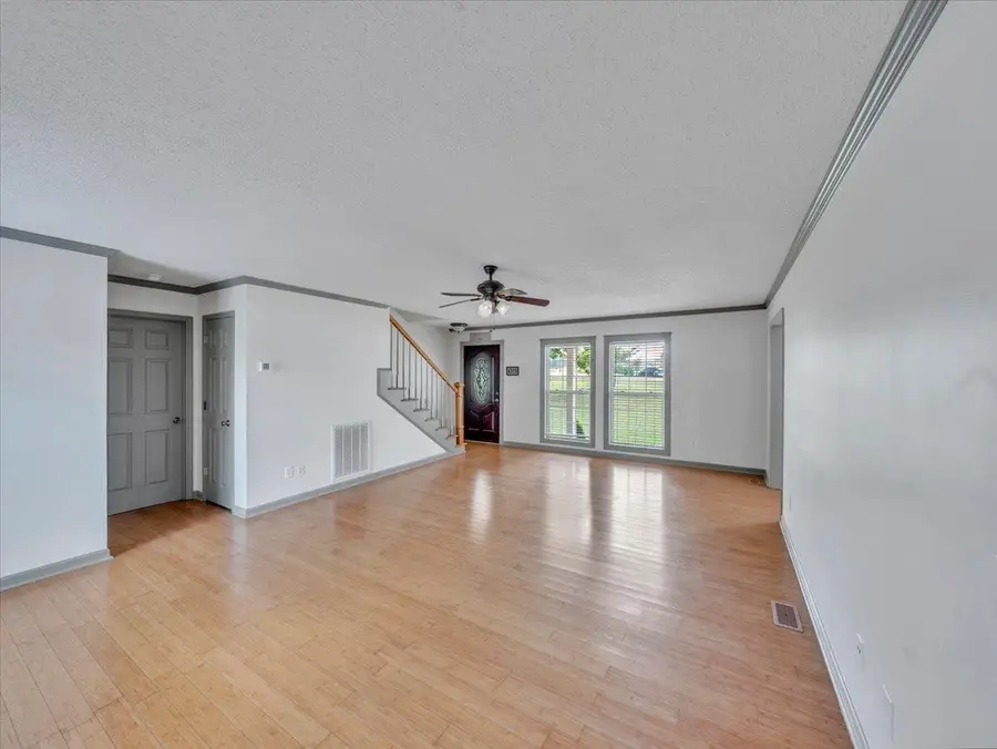 1861 Jeff Rd, Huntsville, AL 35806 - #3