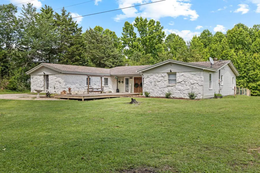 8294 Co Rd 10, Florence, AL 35630 - #2