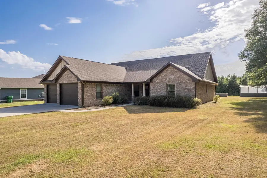 380 Co Rd 255, Cullman, AL 35057 - #2