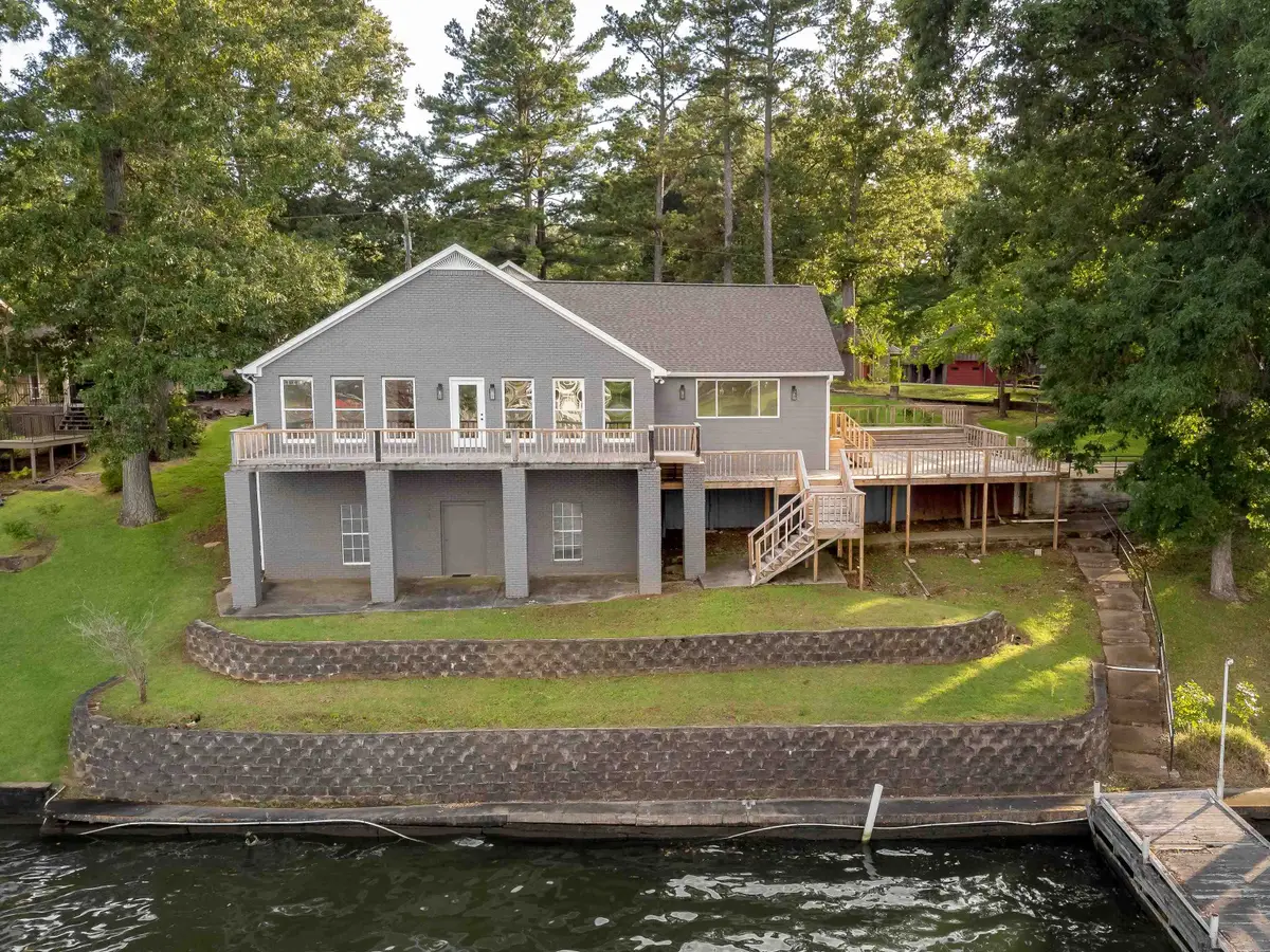 865 Alabama Shores Rd, Muscle Shoals, AL 35661 - #1