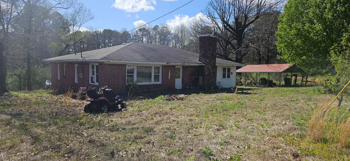 1080 7th St, Cherokee, AL 35616 - #1