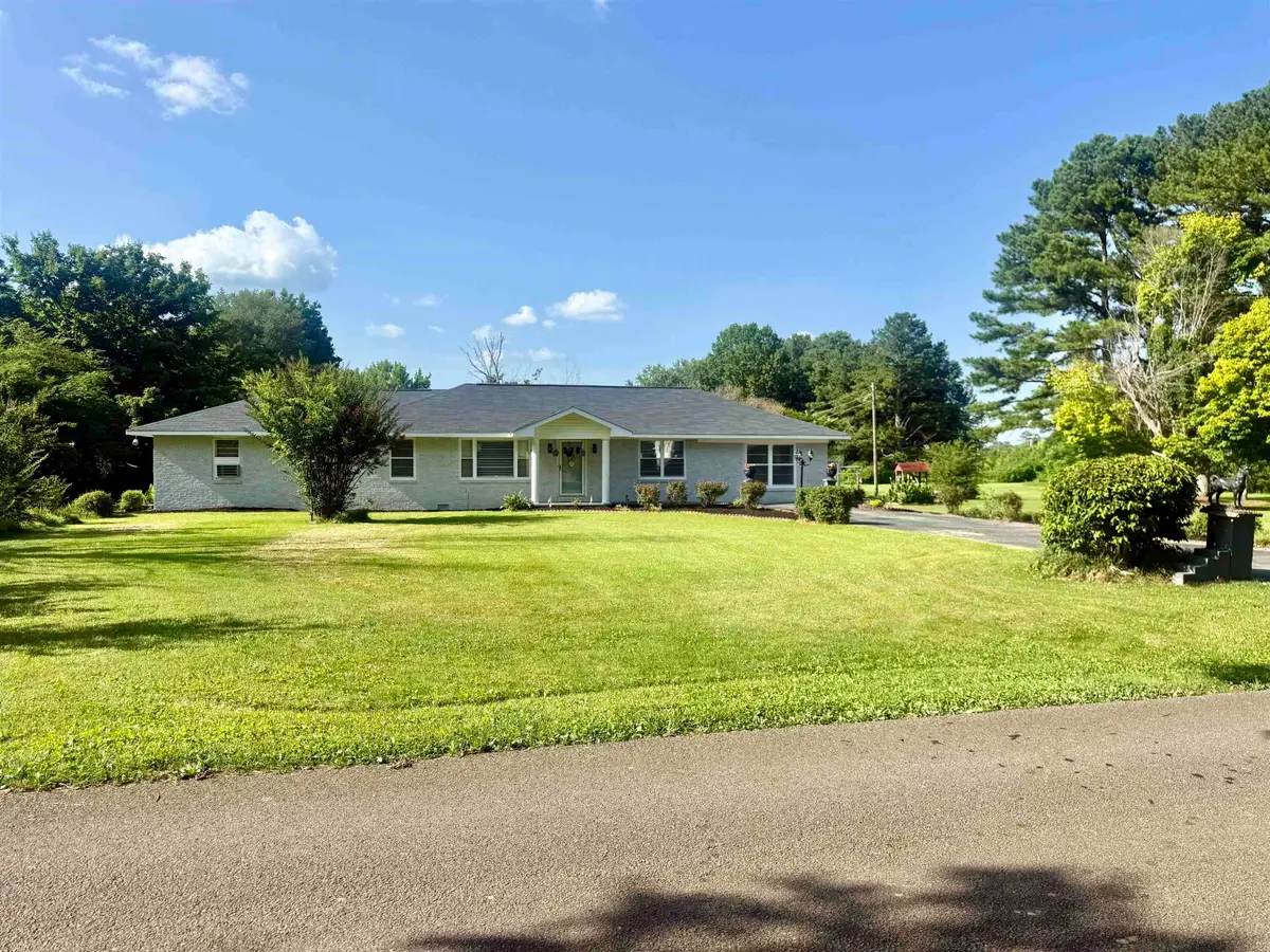 90 Haygood Cr, Killen, AL 35645 - #1