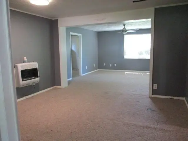 2185 Bowen St, Russellville, AL 35653 - #3