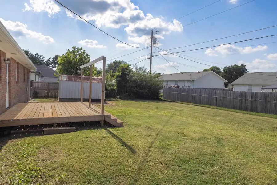 202 W Roosevelt Ave, Muscle Shoals, AL 35661 - #3