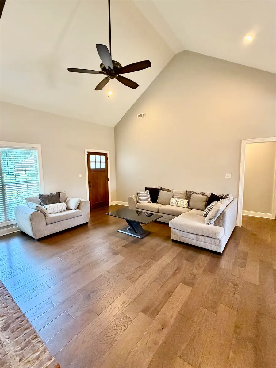 2017 Rosedale St, Muscle Shoals, AL 35661 - #3