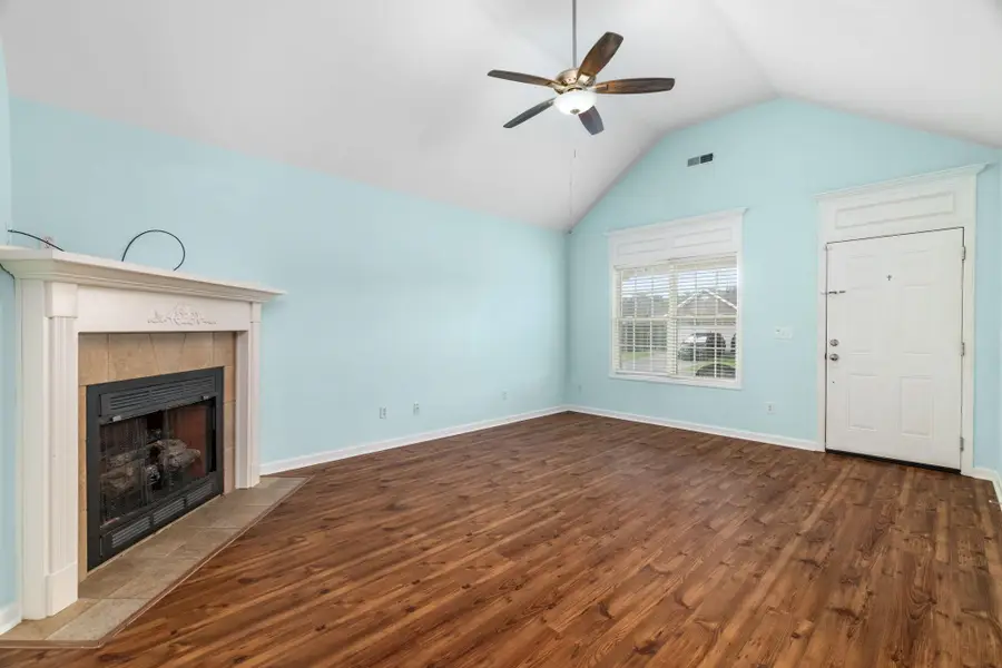 2309 Parc Pl, Florence, AL 35630 - #3