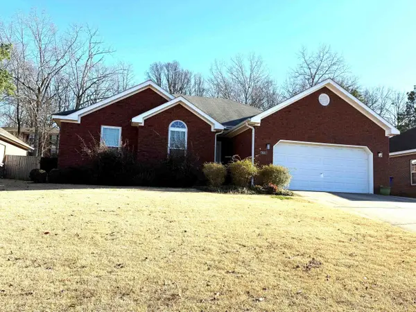 2373 Parc Pl, Florence, AL 35630
