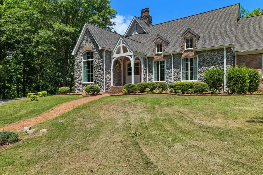 2620 Underwood Rd, Russellville, AL 35654 - #2