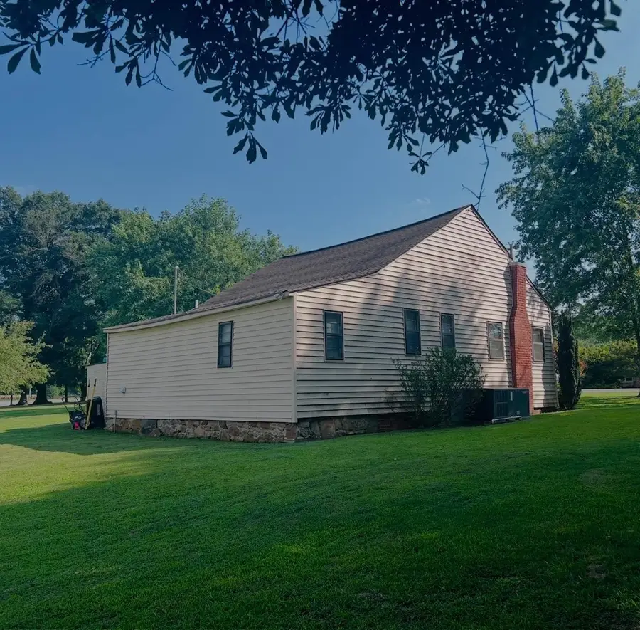 922 Wesley Ave, Cullman, AL 35058 - #3