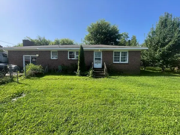 364 Mcclung St, Phil Campbell, AL 35581