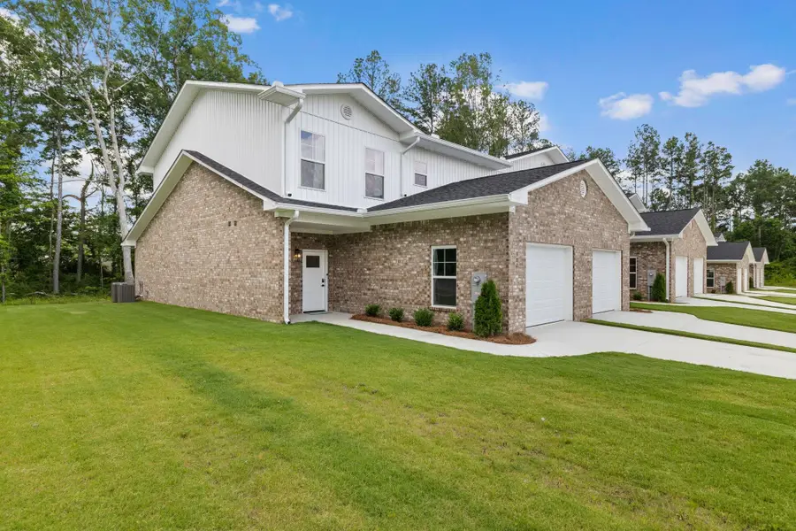 304 Garden St, Cullman, AL 35055 - #2
